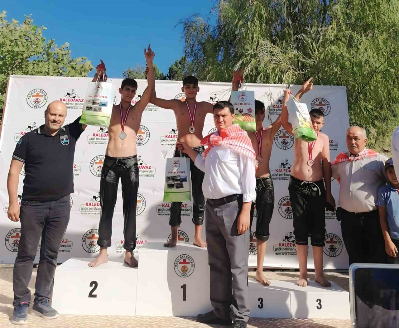 Yunusemreli İsmail Erkoç, Kale’den gümüşle döndü