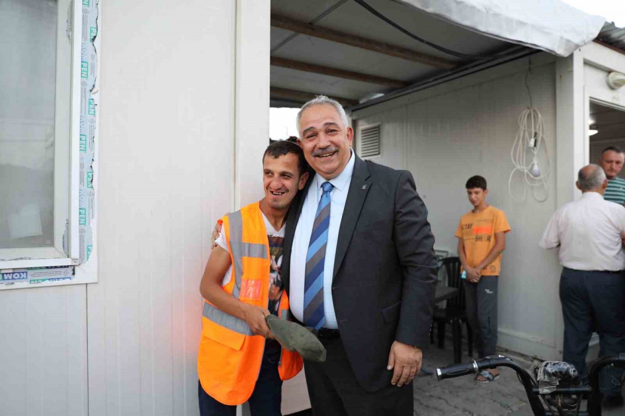 AK Parti Gaziantep’ten örnek kutlama-vefa programı