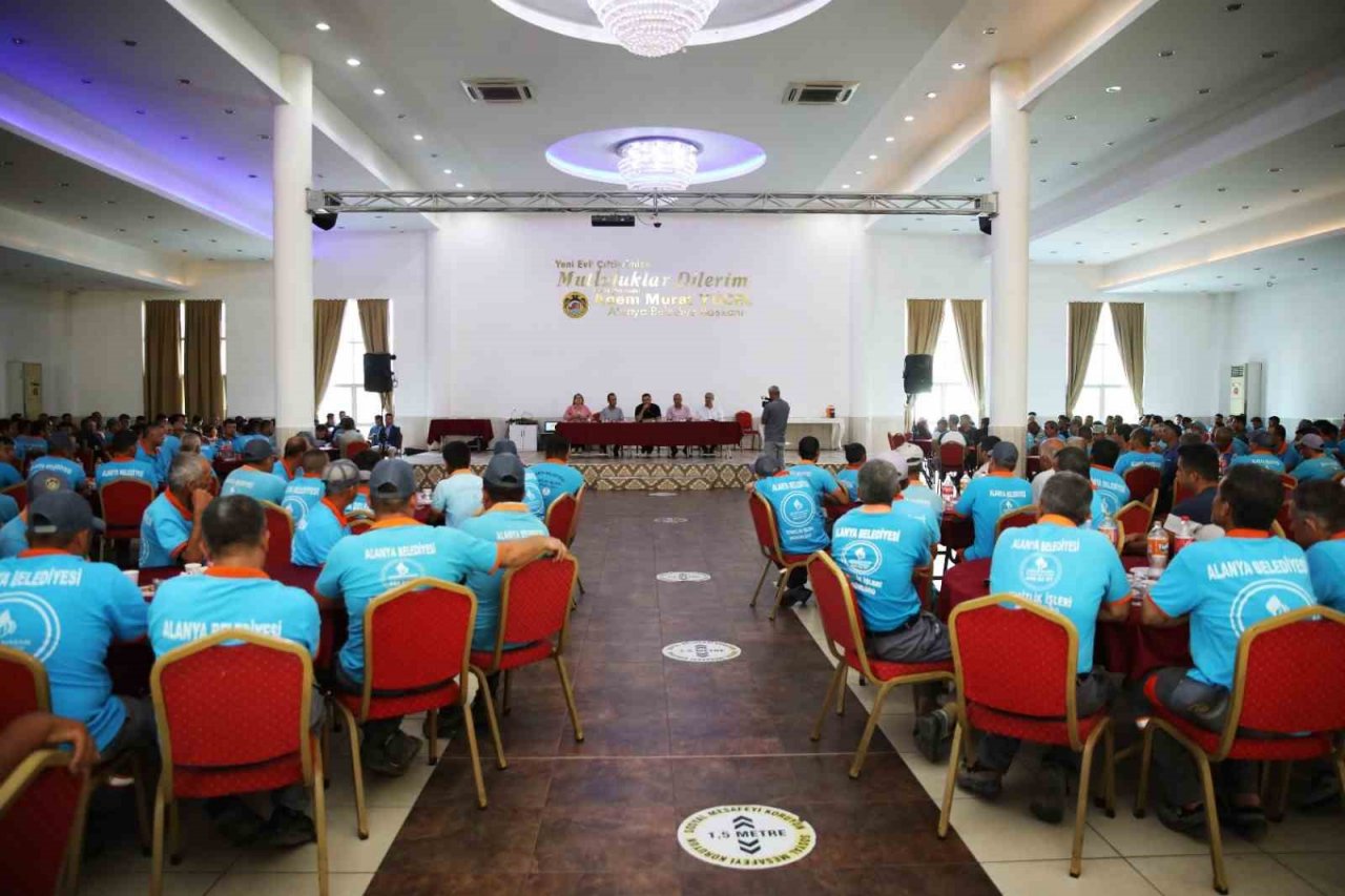 Başkan Yücel’den personele ek zam müjdesi