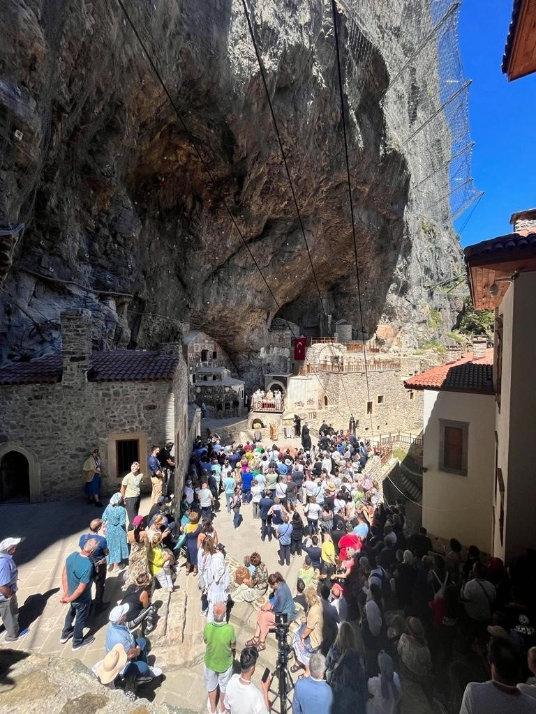 Sümela Manastırı’nda 10. ayin