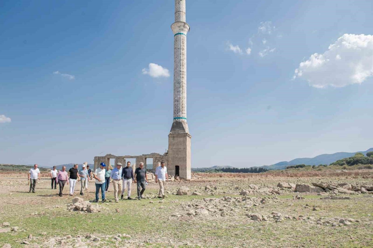 Başkan Soyer Tahtalı Barajı’ndan tasarruf çağrısı yaptı