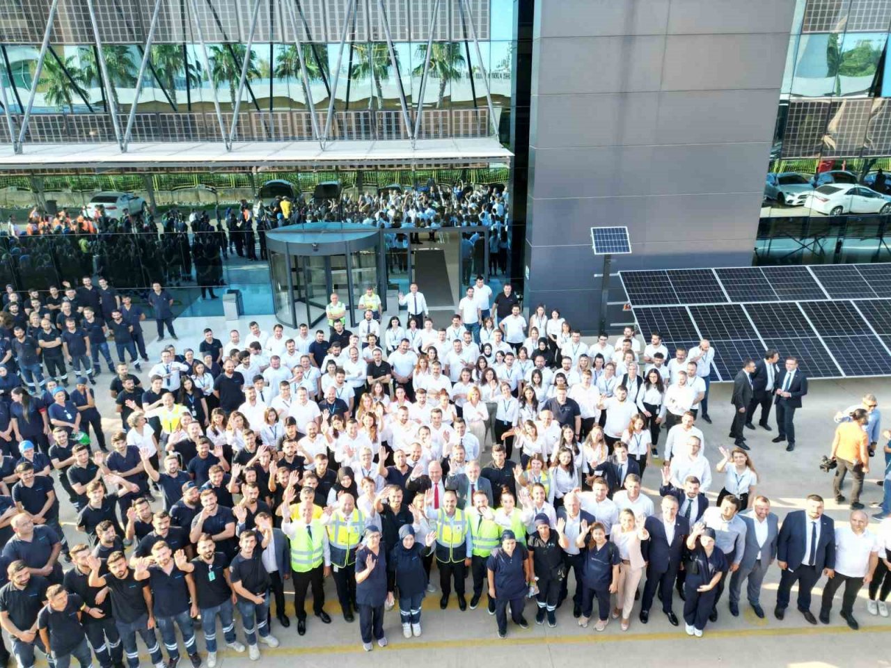 Bakan Kacır, CW Enerji tesislerini inceledi