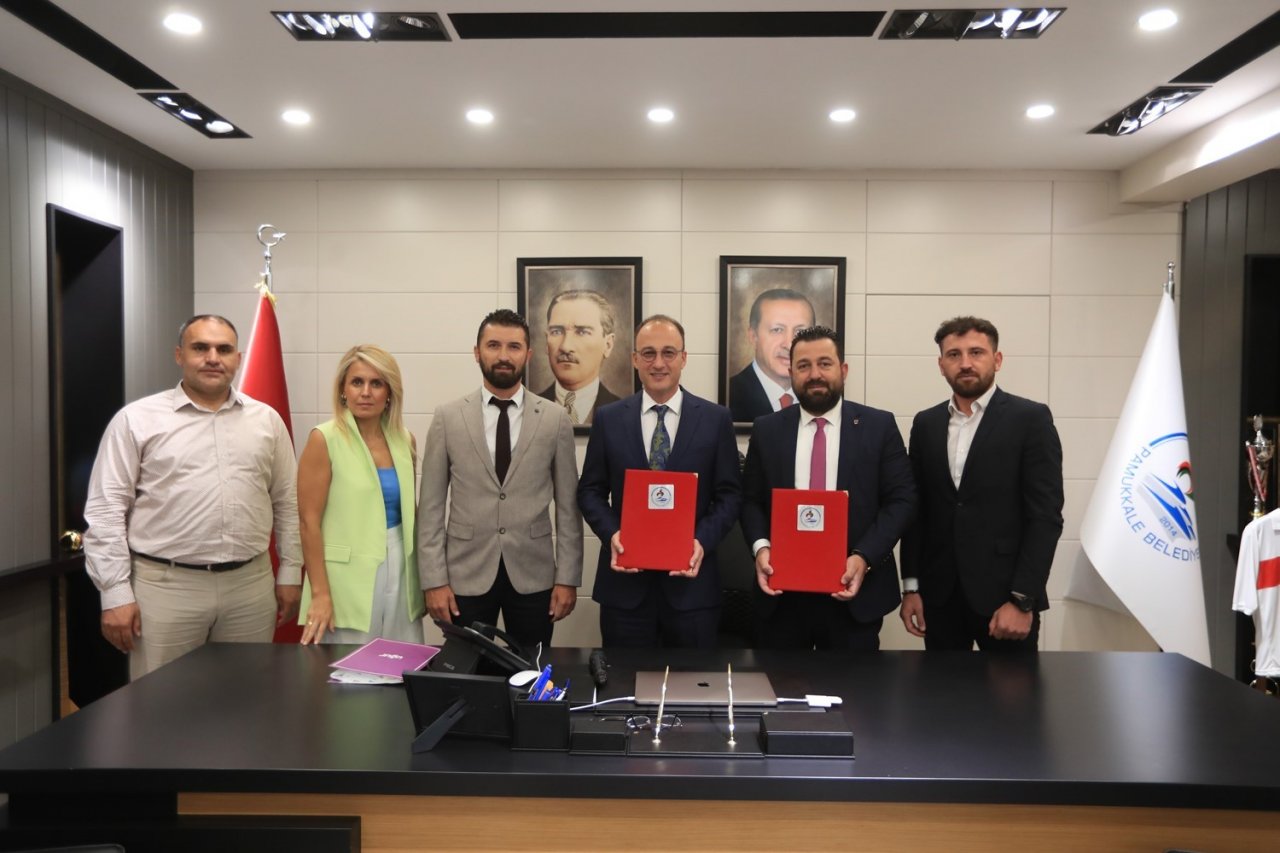 Pamukkale Belediye Spor voleybolda güç birliği yaptı