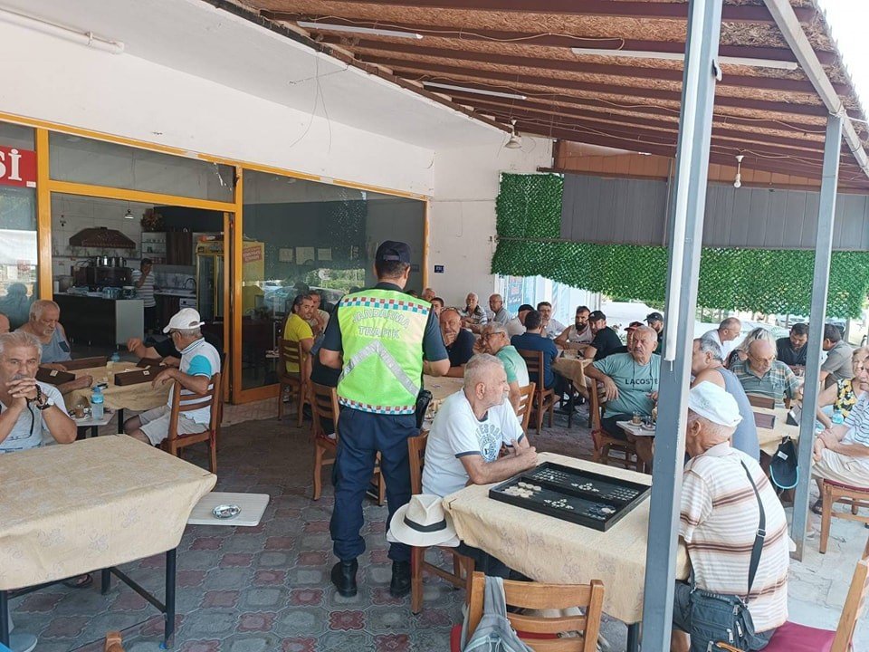 Güzelçamlı’da motosiklet sürücüleri bilgilendirildi