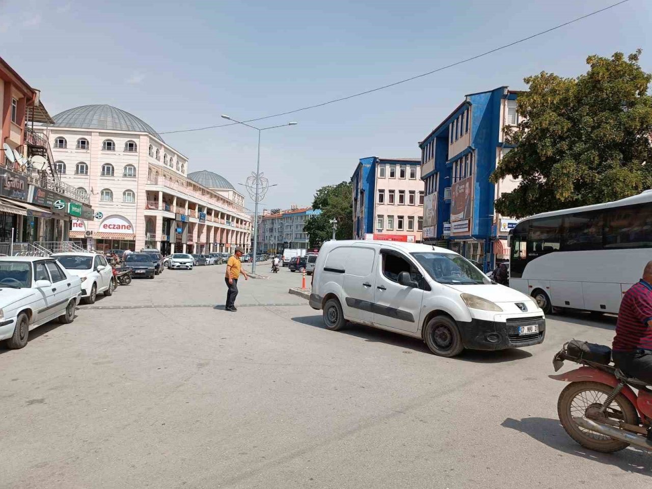 O ilçede termometreler 42 dereceye gösterdi