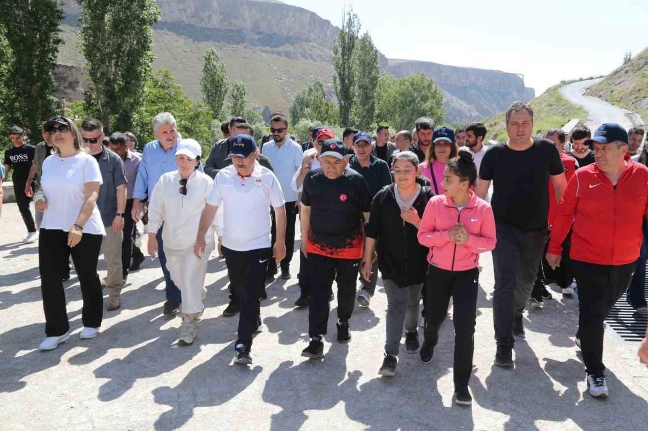 Soğanlı Yatırımı Takdir Topladı