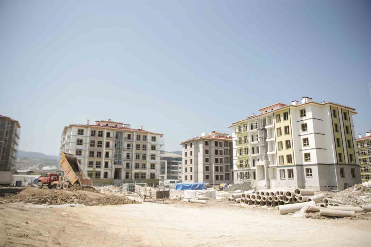 Kütahya’da 500 dairelik kentsel dönüşüm projesinin yüzde 60’ı tamamlandı