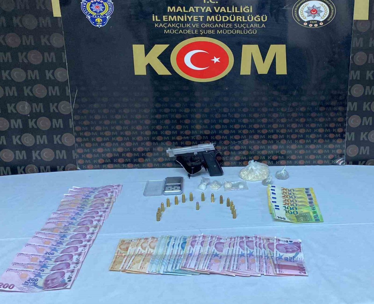 Malatya’da 110 bin kaçak makaron ele geçirildi