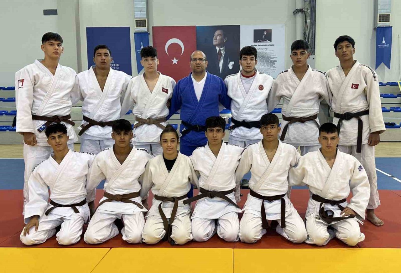 Manisa BBSK’lı judoculardan 8 madalya