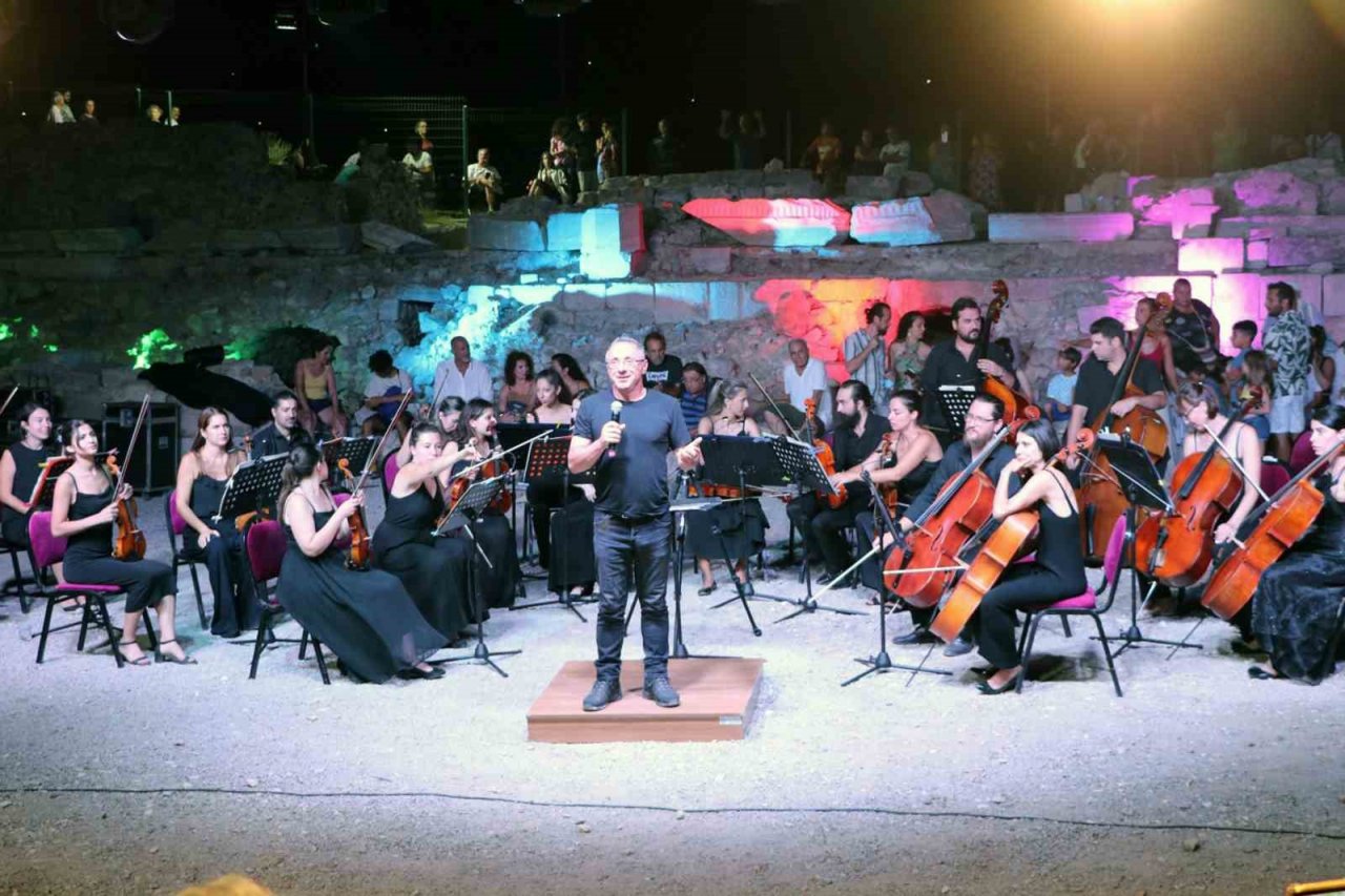 Tarihe yön veren şehirde müzik ve görsel şölen