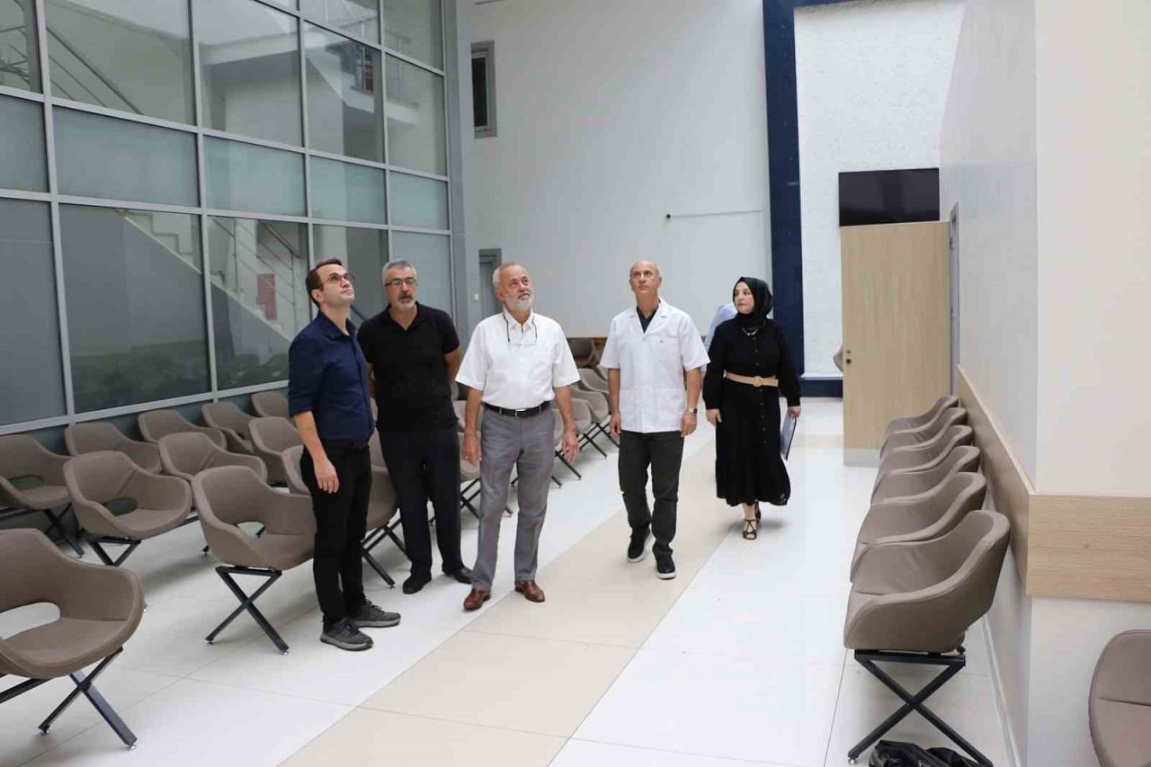 55 yatak kapasiteli Serdivan Devlet Hastanesi açıldı