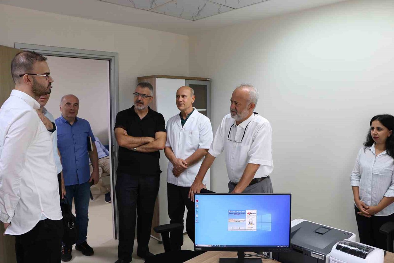 55 yatak kapasiteli Serdivan Devlet Hastanesi açıldı