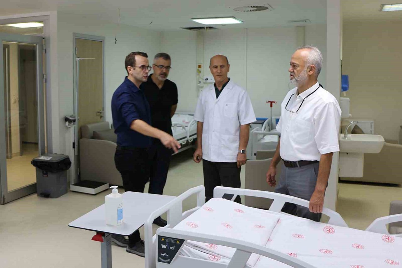 55 yatak kapasiteli Serdivan Devlet Hastanesi açıldı