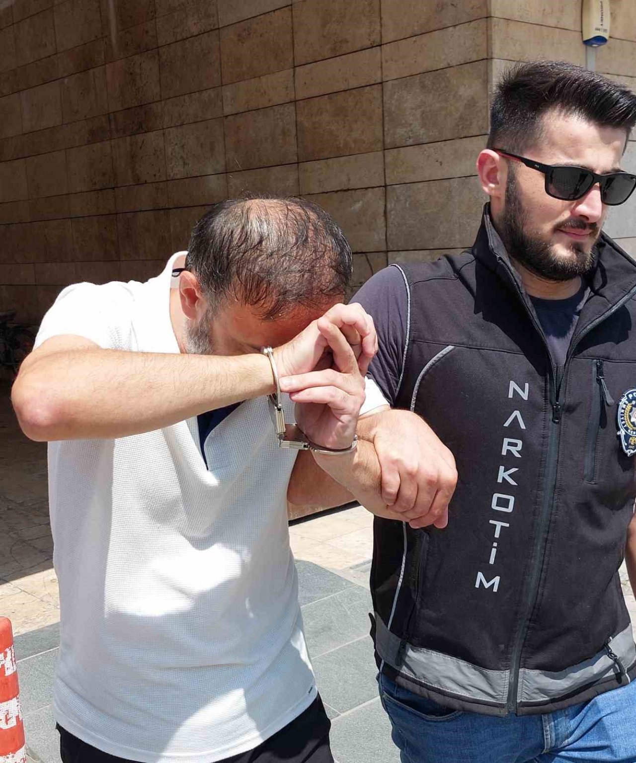 Uyuşturucu ile yakalanan şahıs tutuklandı