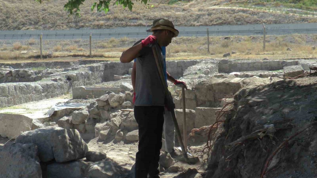 Kayseri’de Selçuklu’nun izlerini arama çalışmaları devam ediyor
