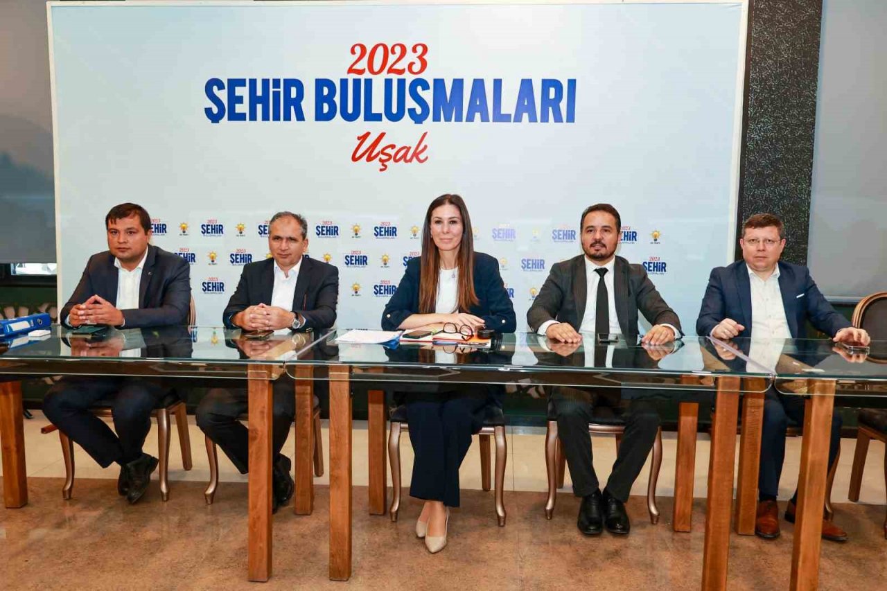 AK Partili Karaaslan: “Muhalefet birbirleriyle çatışsın, biz milletimiz için çalışıyoruz"