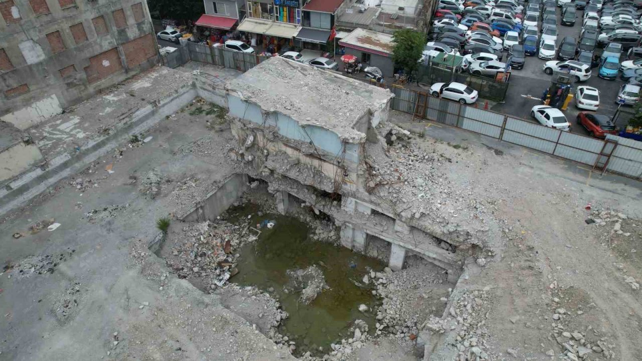 Karaköy ve Mercan’da otopark çilesi