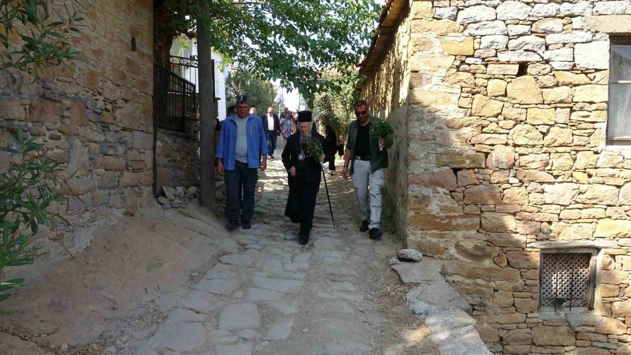 Fener Rum Patriği Bartholomeos, Gökçeada’ya geldi