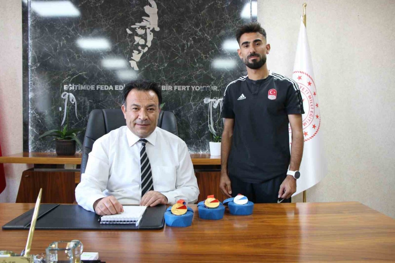 Karaköse, dünya şampiyonunu ağırladı