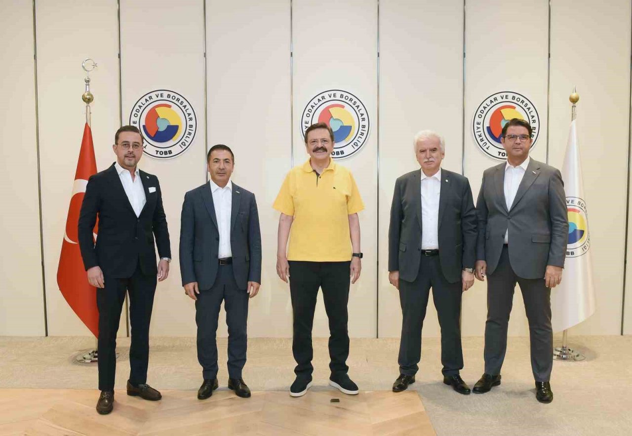 Denizli Platformu başkentte ekonominin patronlarıyla görüştü