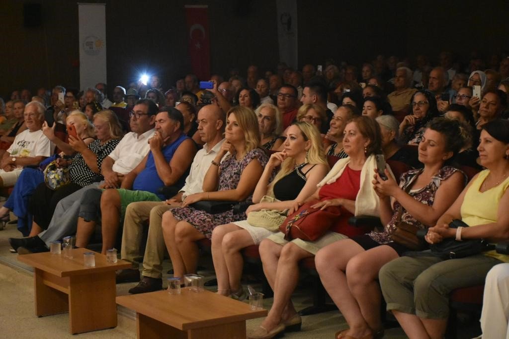 Didim’de müzik dolu bir akşam yaşandı