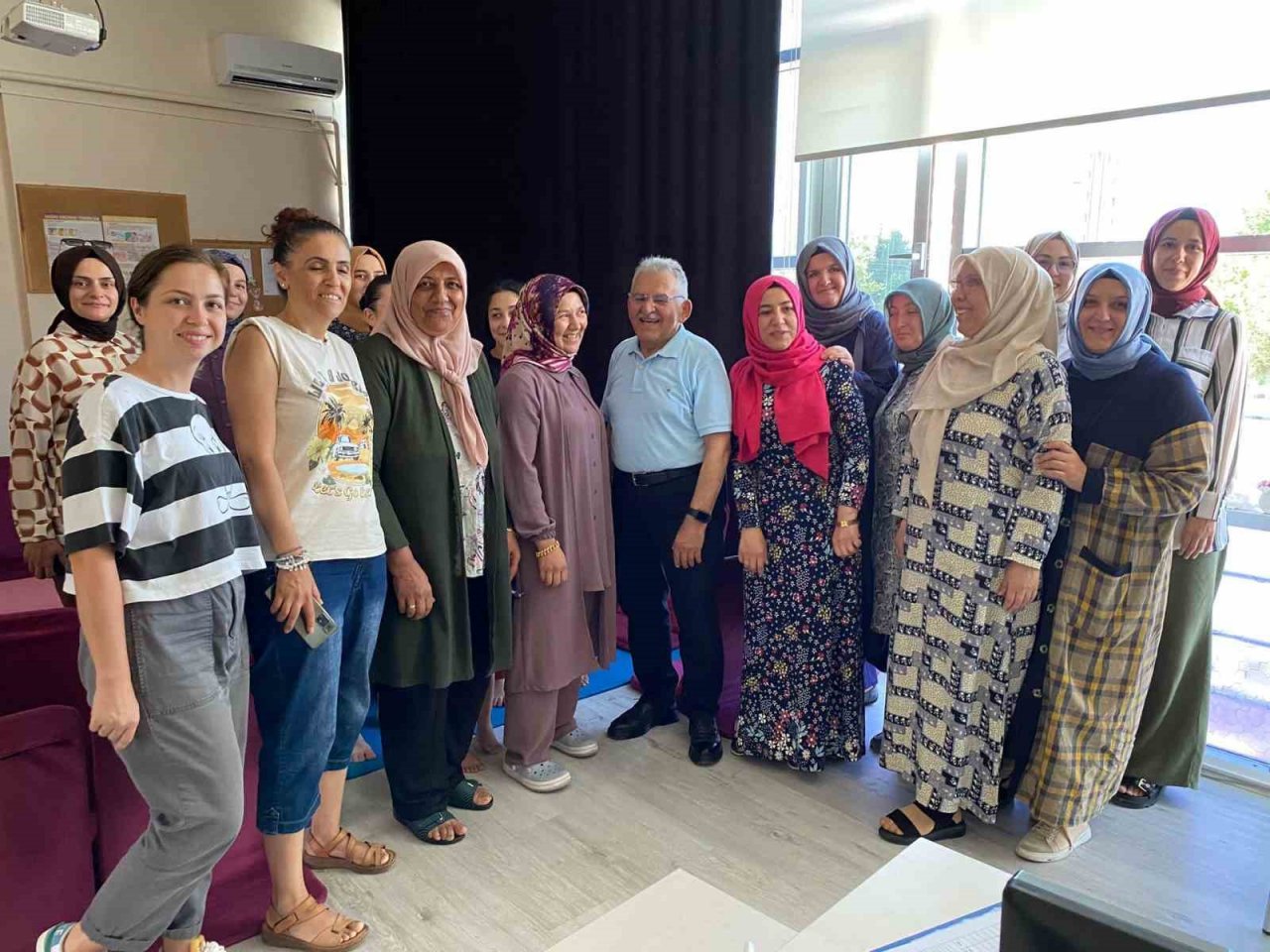 Doktor başkandan Kanser Erken Teşhis Tarama ve Eğitim Merkezi’ne ziyaret