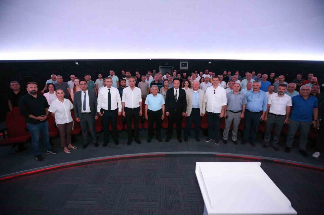 Başkan Büyükkılıç, Bilim Merkezi’nde okul müdürleriyle buluştu