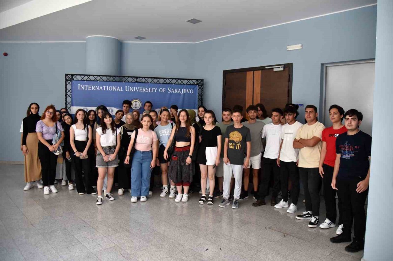 Selçuklu Belediyesinin desteği ile 50 öğrenci uluslararası nitelikte dil eğitimi alıyor