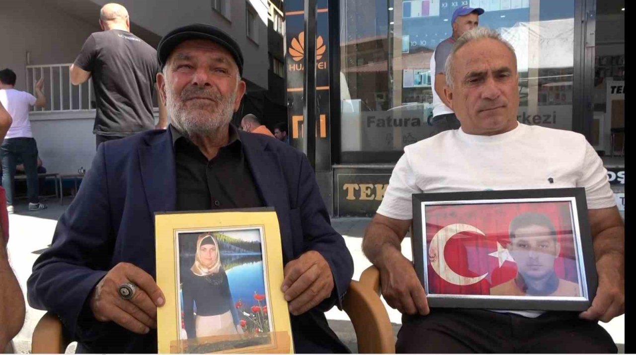 Muş’ta HDP önünde eylem yapan ailelerin sayısı 45’e çıktı