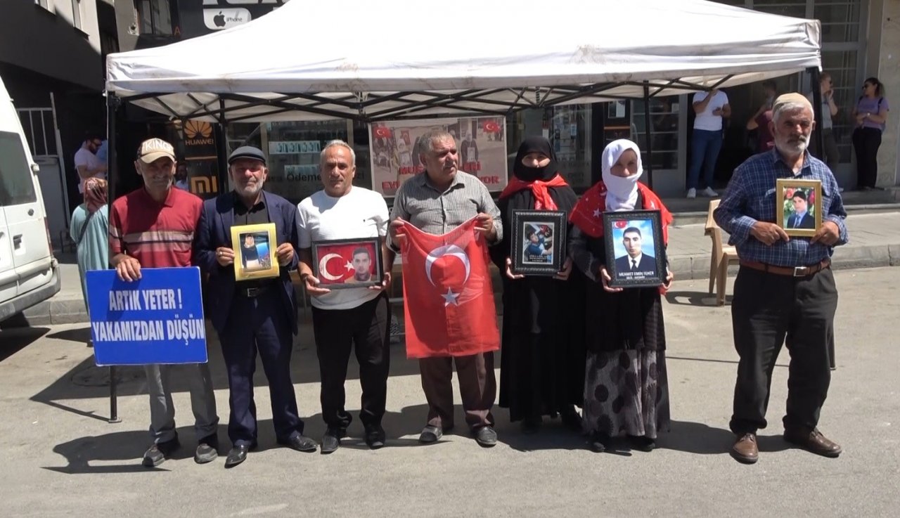 Muş’ta HDP önünde eylem yapan ailelerin sayısı 45’e çıktı