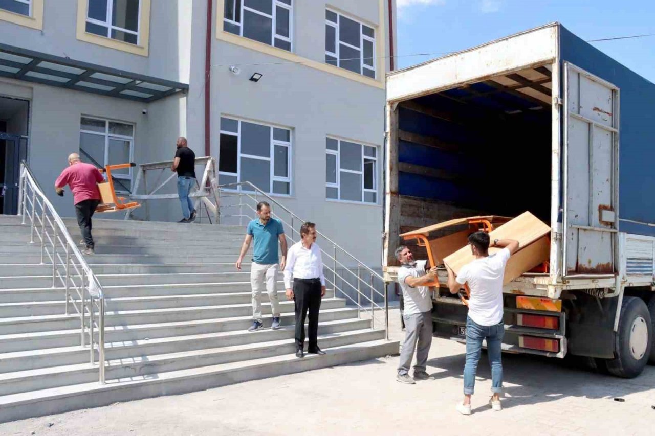 Okul inşaatında çalışmalarda sona yaklaşıldı