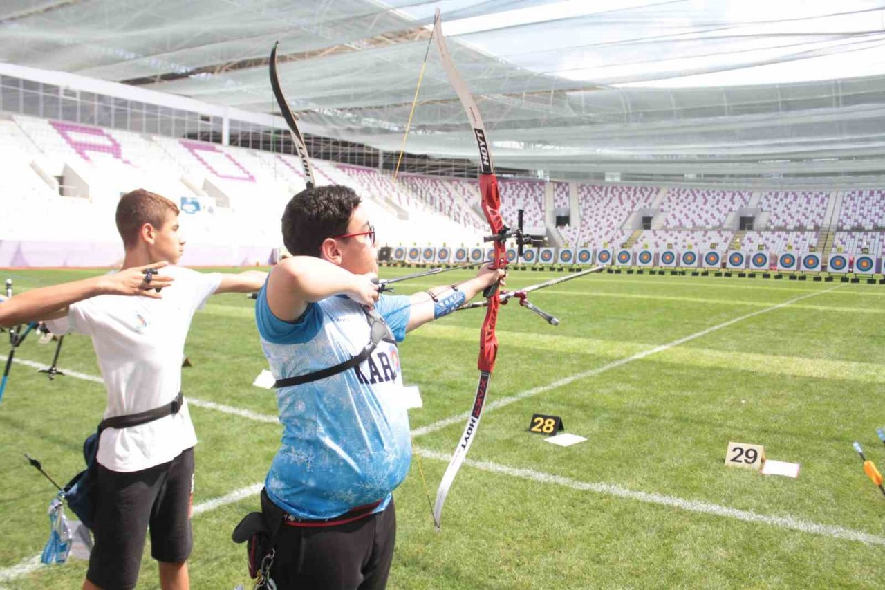 U15 Açık Hava Türkiye Okçuluk Şampiyonası Ordu’da başladı