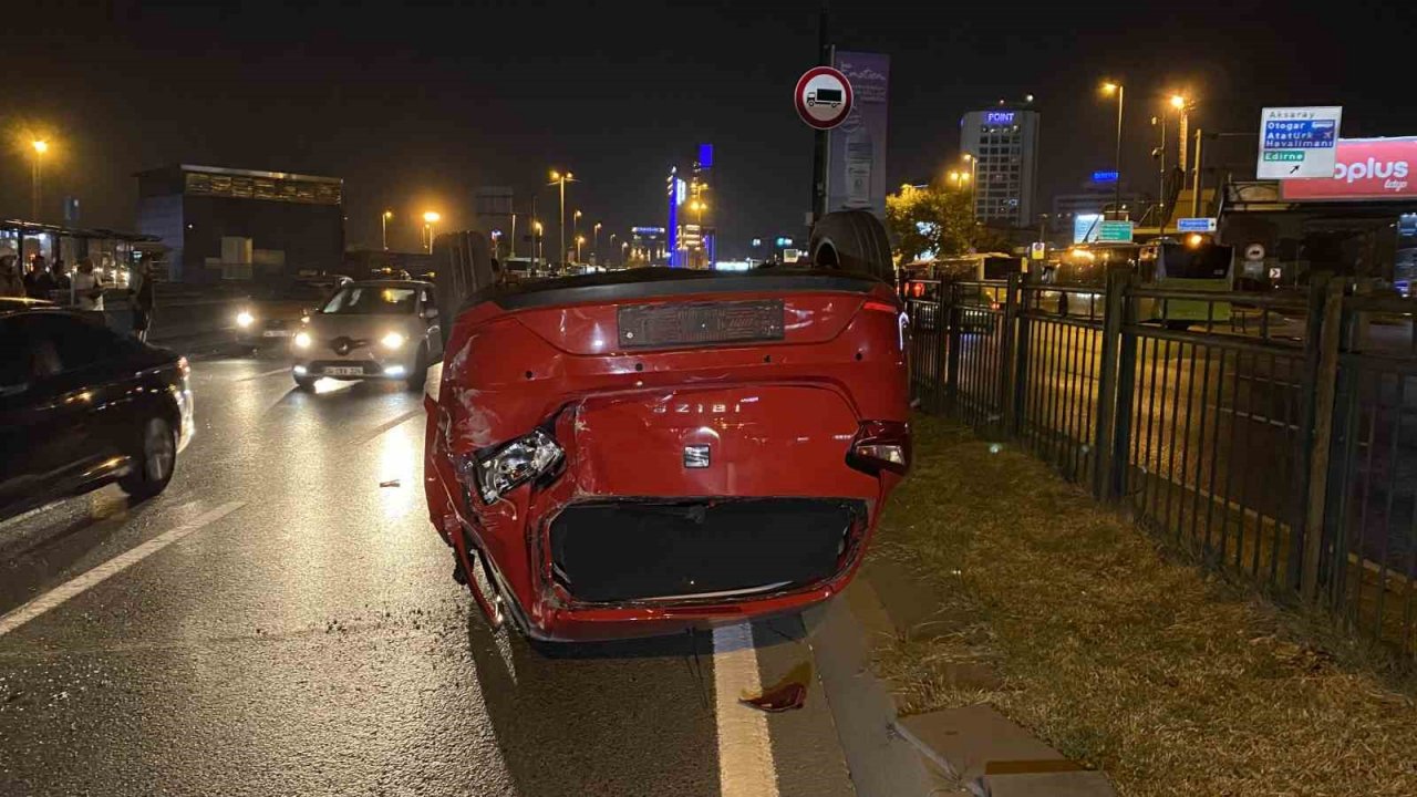 Zincirlikuyu’da taksiye çarpan otomobil takla attı: 2 yaralı