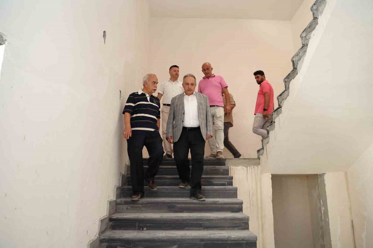 Talas Mehmet Karamercan Kütüphanesi gün sayıyor