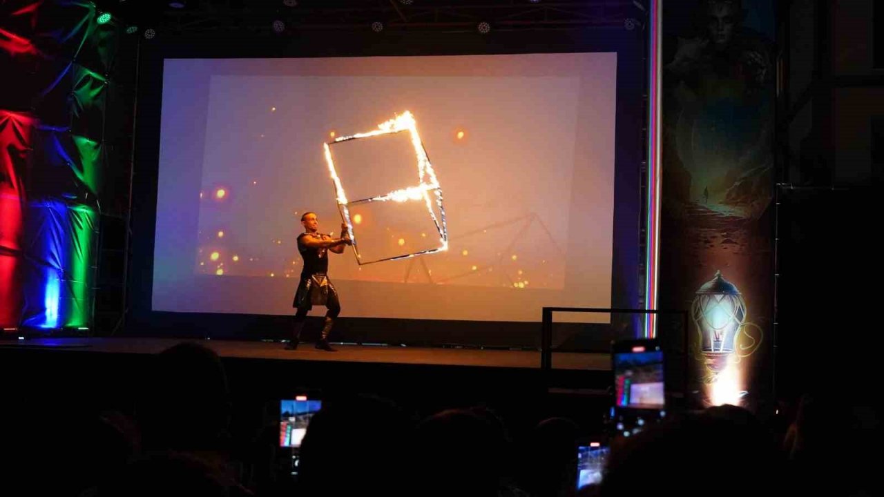 Dünyaca ünlü ışık festivali İstanbul’da