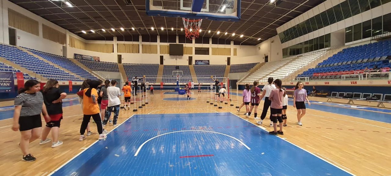 Gençlik ve spor kursları istihdama katkı sunuyor