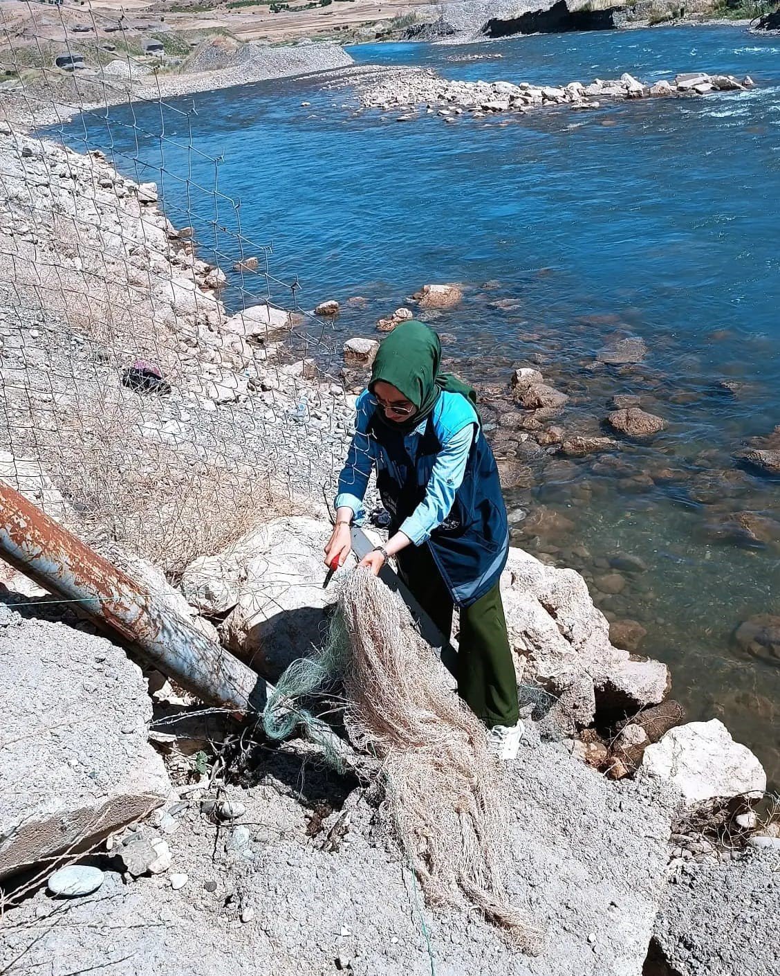 Ekosisteme zarar veren malzemeler toplandı