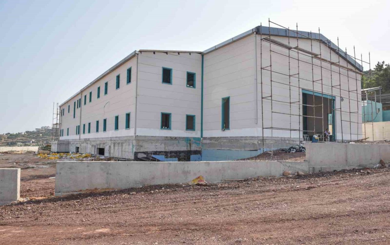 Kepez’den fabrika gibi atölye