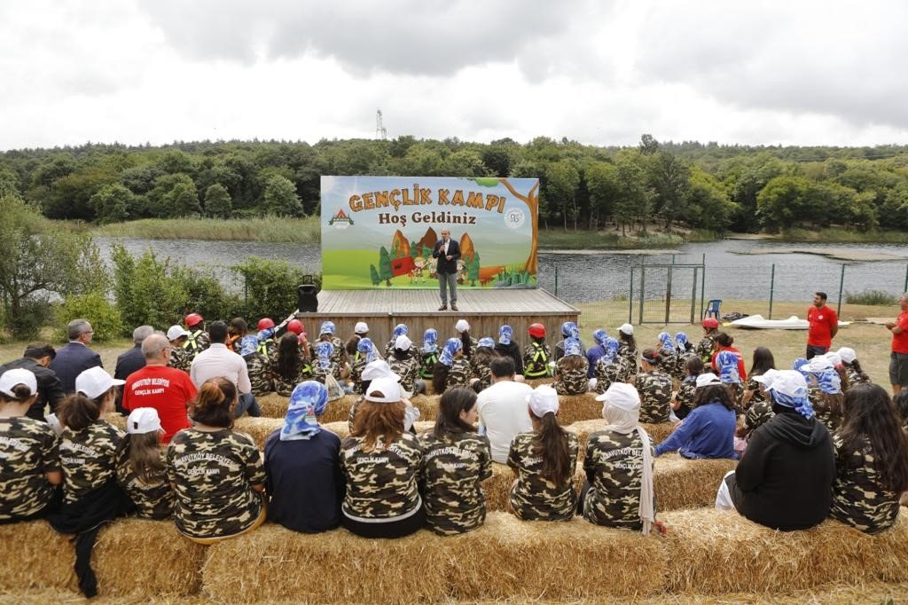Arnavutköy’de ’Gençlik Kampı’ heyecanı devam ediyor