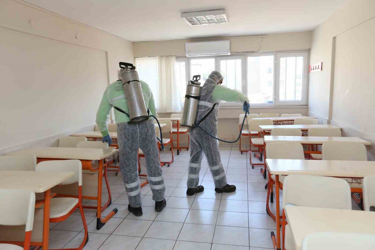 Efeler’de aylık 9 bin ton çöp toplanıyor