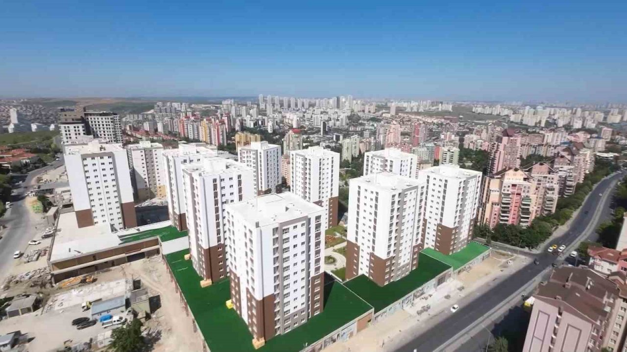 Başakşehir Belediye Başkanı Kartoğlu: "Yüzde 50 olan riskli bina oranımızı yüzde 13’e düşürdük"