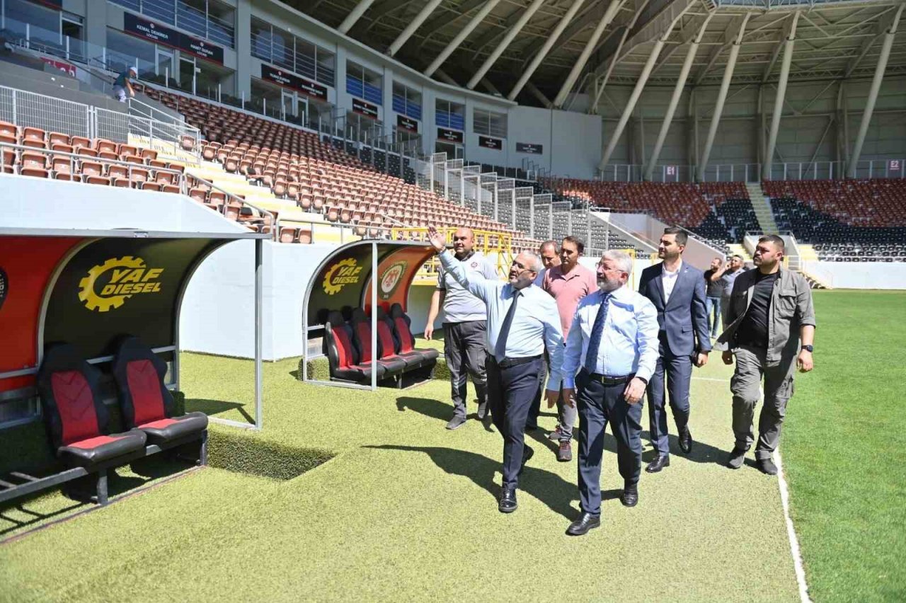 Çorum Şehir Stadyumu sezon maçlarına hazırlandı
