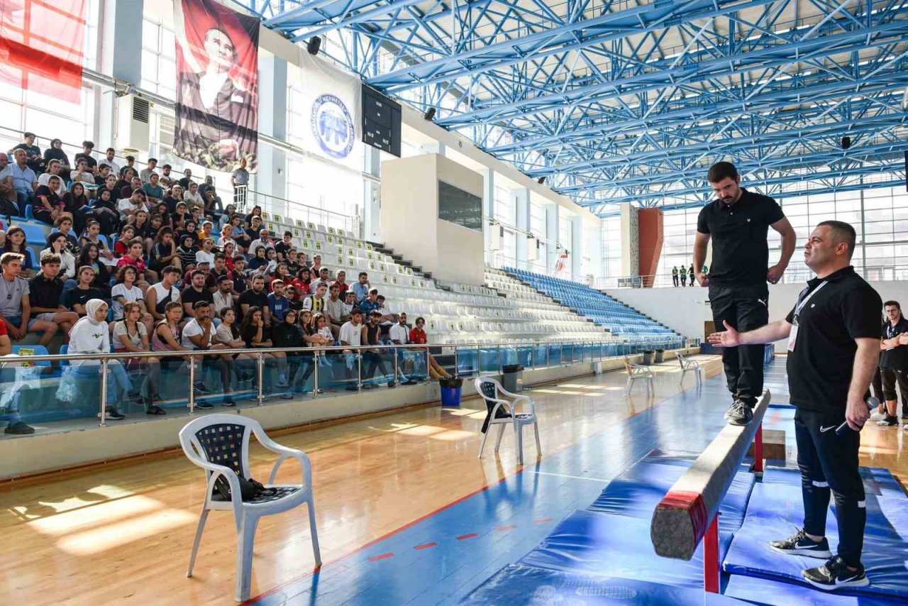 Rektör Kavgalı: “Milli sporcular yetiştirmeye devam edeceğiz”