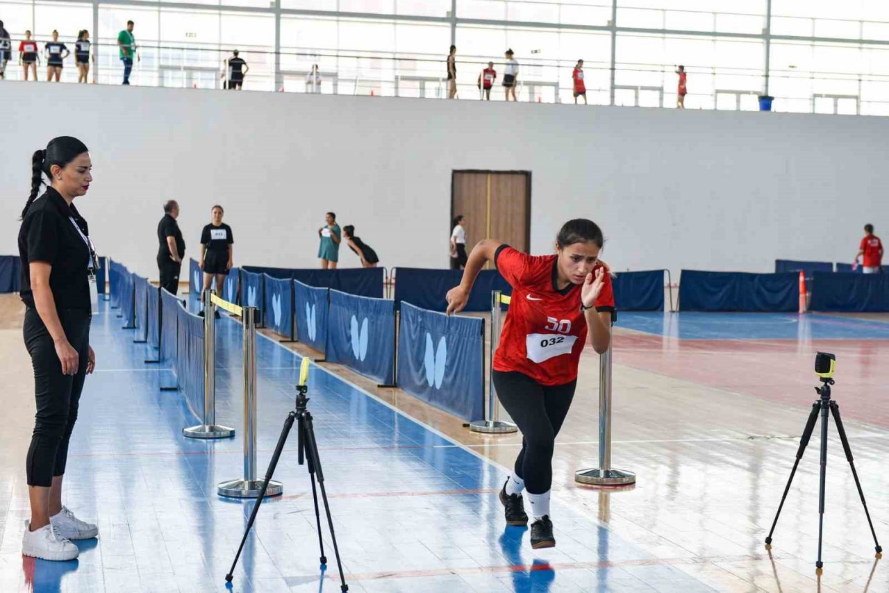 Rektör Kavgalı: “Milli sporcular yetiştirmeye devam edeceğiz”