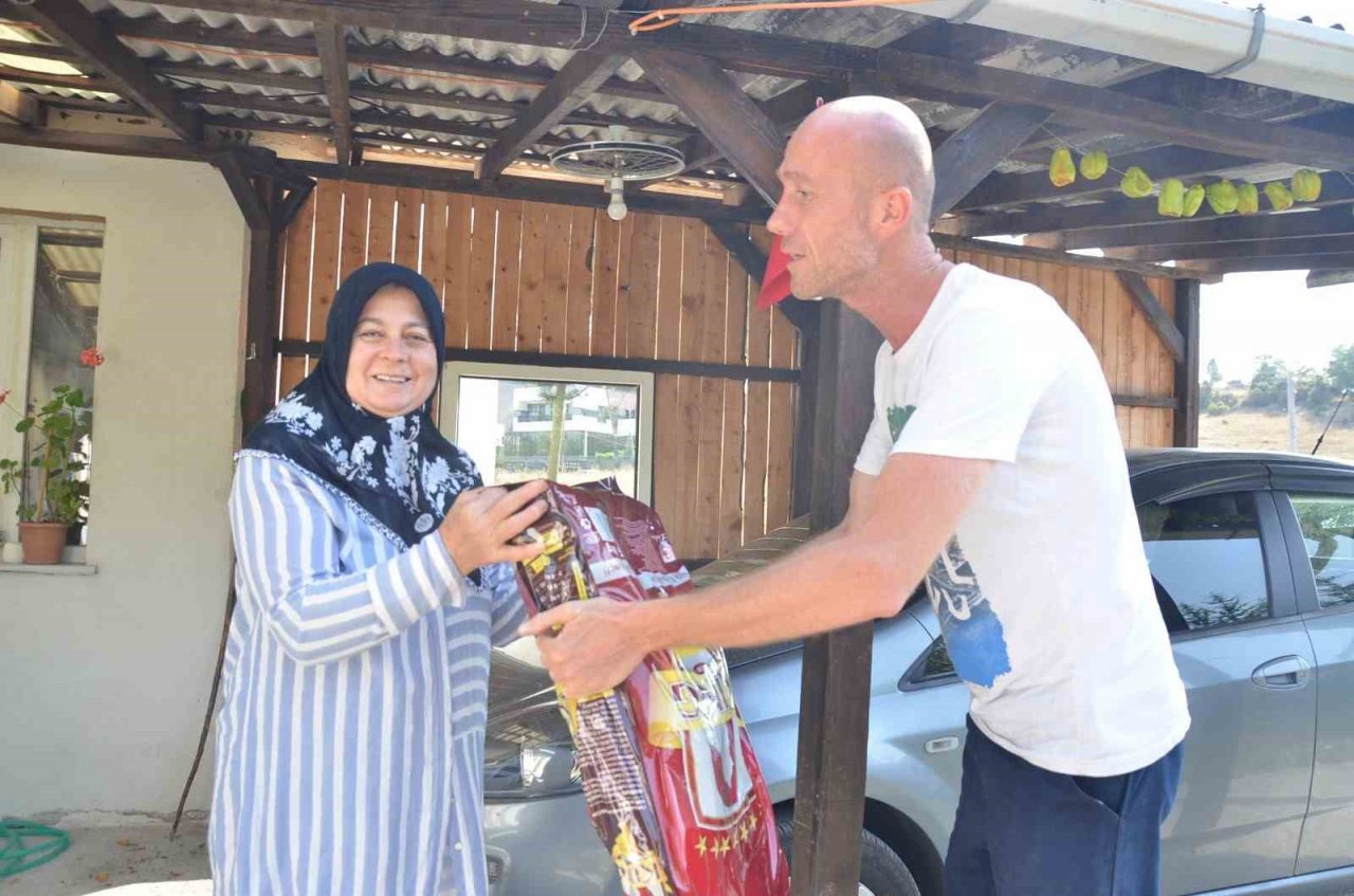 Bozüyük Belediyesi’nden kısırlaştırma yapanlara mama desteği