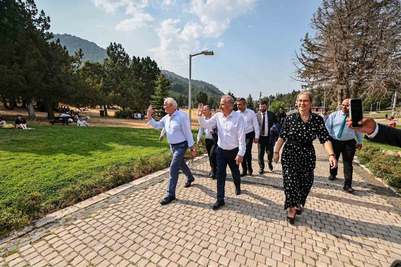 Denizli Büyükşehir yatırımlarına tam not