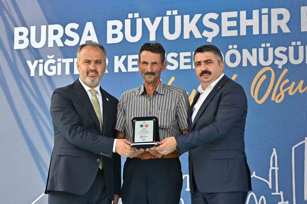 Bursa’da büyük dönüşümde ilk anahtar teslimi yapıldı