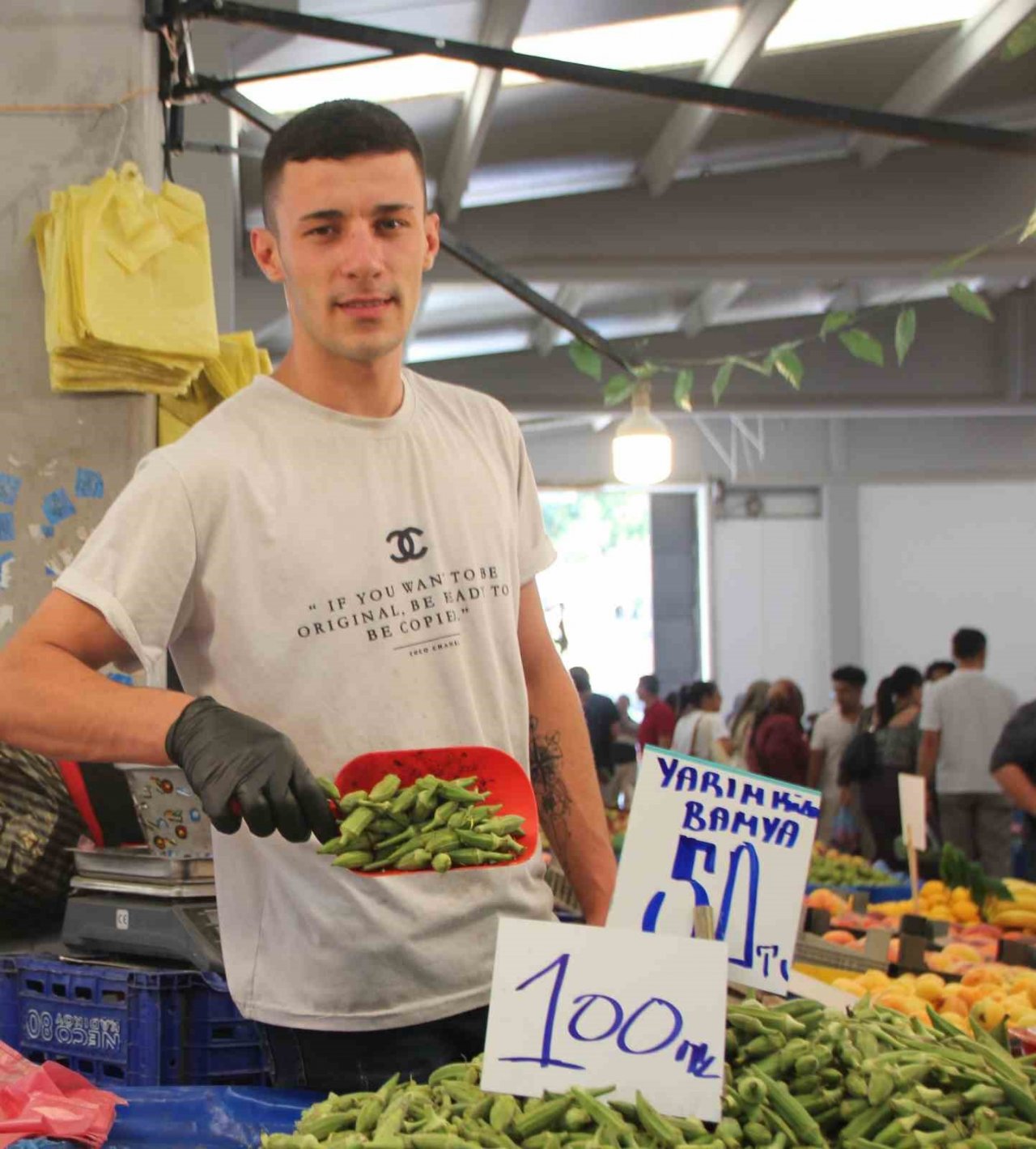 Yerli Bilecik bamyanın kilosu 80 liradan tezgâhlarda