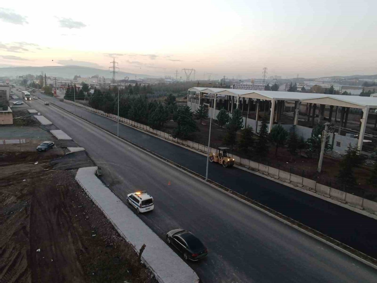 Başkan Çadırcı, “OSB yolunu 60 milyonluk yatırım ile hak ettiği standarda yükselttik”