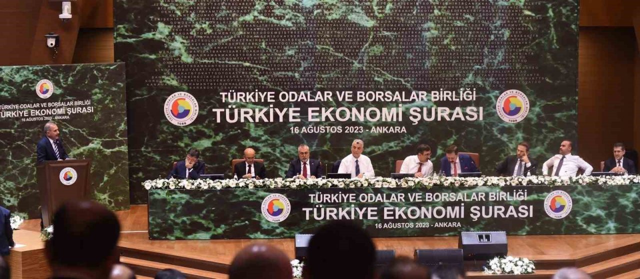 Başkan Alan, Ekonomi Şurası’nda deprem bölgesinin sesi oldu